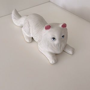 Vintage Artmart, white, ceramic, Persian cat with blue eyes and pink ears! Cute!